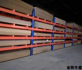 海南貨架廠家教你如何選擇重型貨架